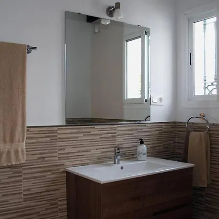 House W Shared Pool, Perfect For Small Families Apartmán *